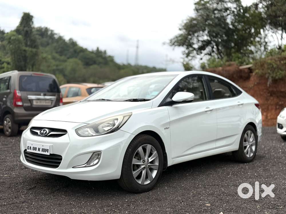 Hyundai Verna 1.6 Sx Vtvt, 2012, Petrol