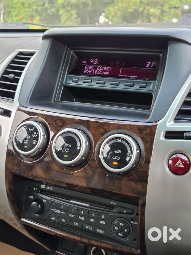 Mitsubishi Pajero Sport 2.5 Manual, 2013, Diesel