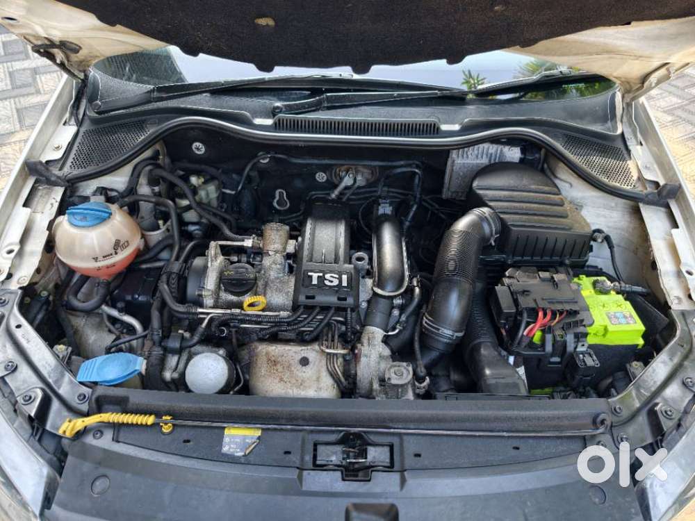 Volkswagen Vento Sport 1.2 Tsi At, 2016, Petrol