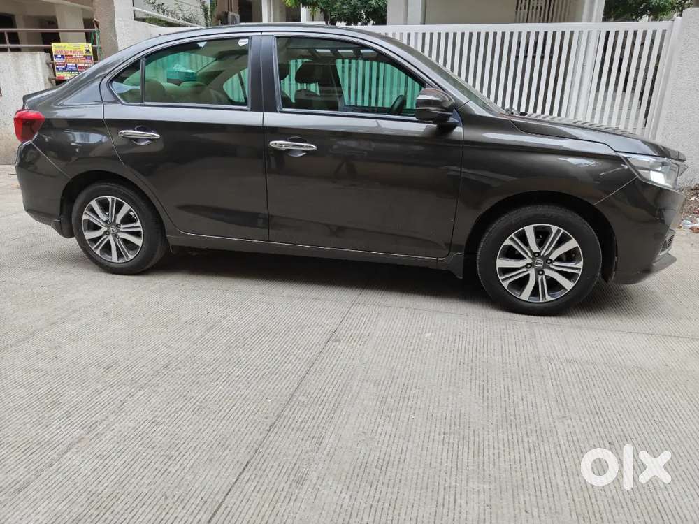 Honda Amaze 2023 Petrol Well Maintained