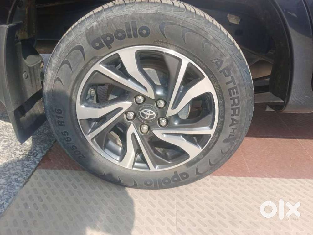 Toyota Innova Crysta 2.4 G Mt, 2021, Diesel