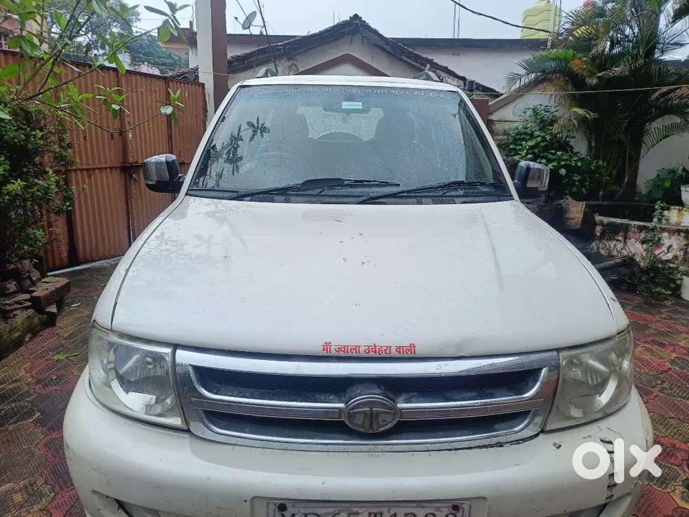 Tata Safari Dicor 2012