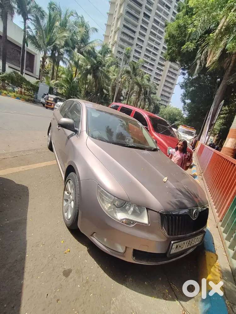 Skoda Superb Elegance 2012 Km Driven