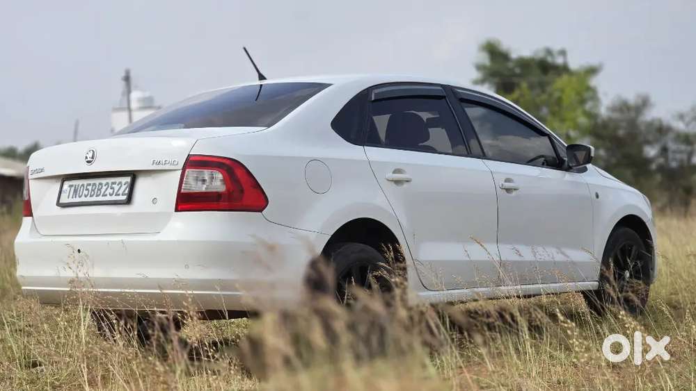 Skoda Rapid 2015 Diesel Automatic