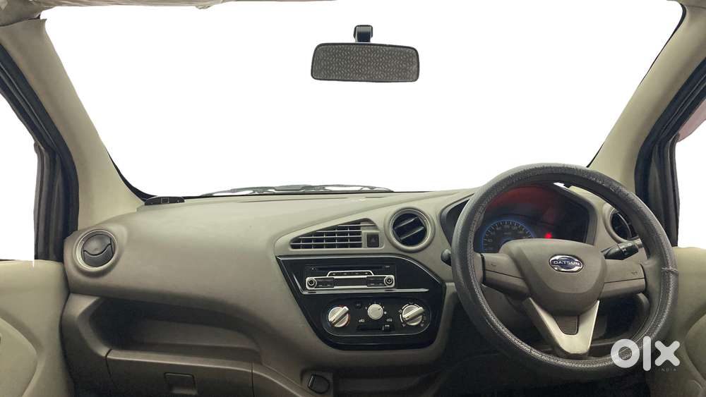 Datsun Redigo T Option, 2016, Petrol