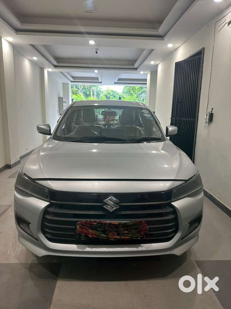 Maruti Suzuki Dzire 1.2 Zxi Cng, 2025, Cng & Hybrids