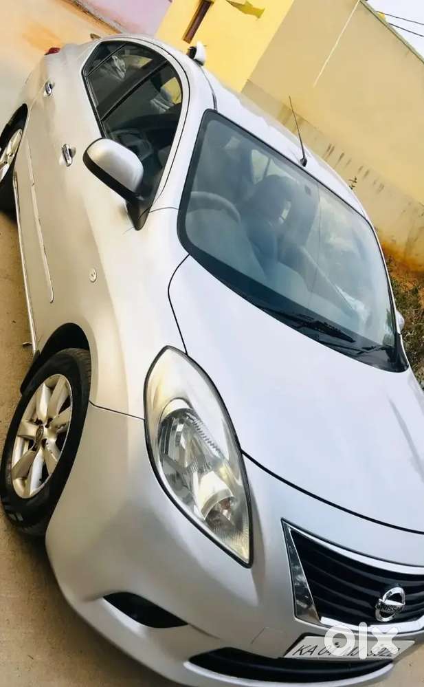 Nissan Sunny Petrol Manual 2011