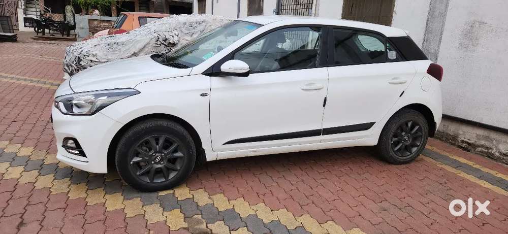 I20 Top Modal