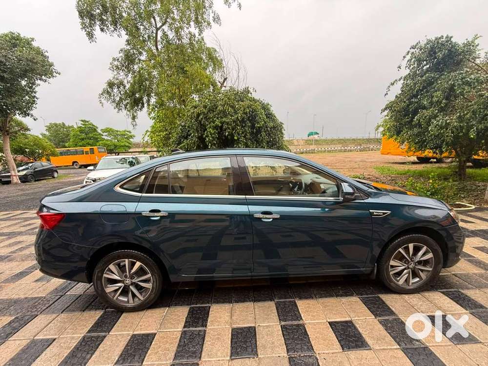 Skoda Slavia 1.0tsi Automatic Top Model