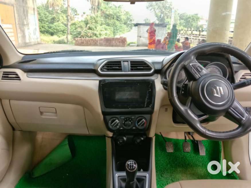 Maruti Suzuki Dzire 1.2 Vxi Amt, 2022, Petrol
