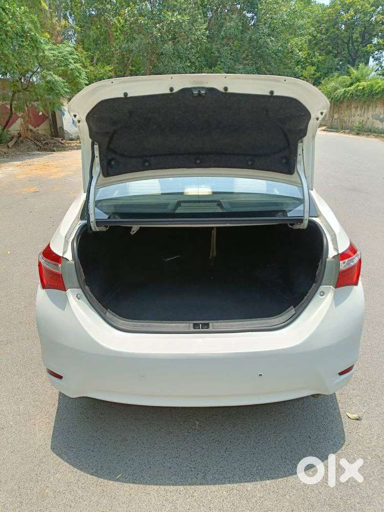 Toyota Corolla Altis 1.8 Vl, 2016, Petrol