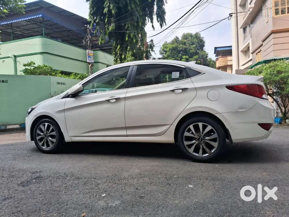 Hyundai Verna 1.6 Vtvt Sx, 2016, Petrol