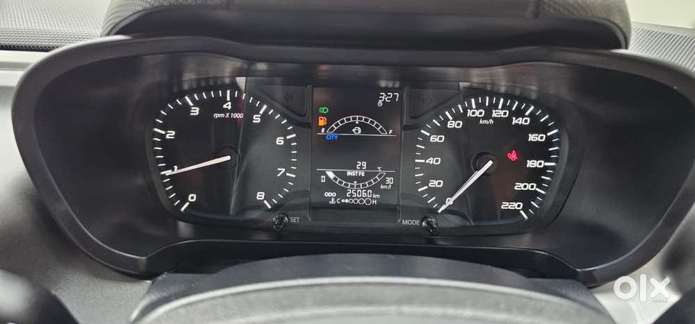Tata Altroz 1.2 Xt, 2022, Petrol