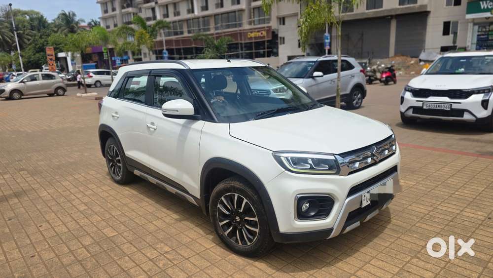 Maruti Suzuki Brezza 1.5 Zxi Plus At Smart Hybrid, 2020, Petrol