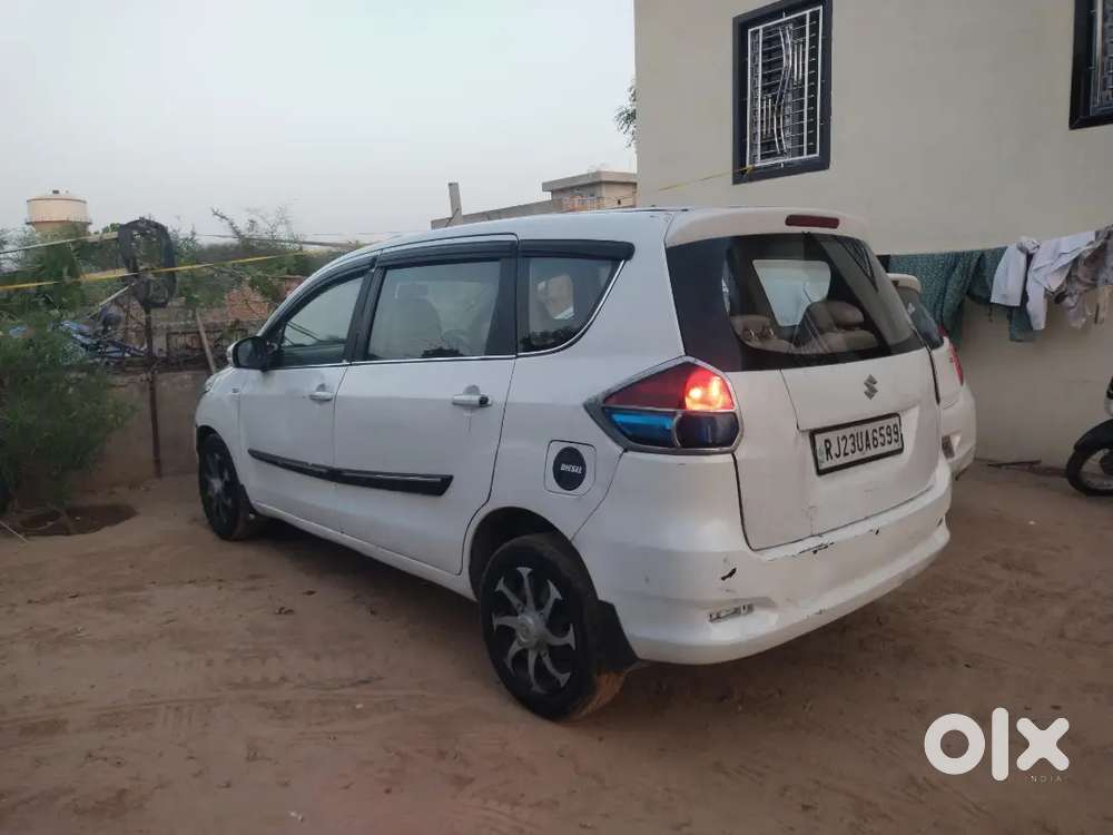 Maruti Suzuki Ertiga 2013