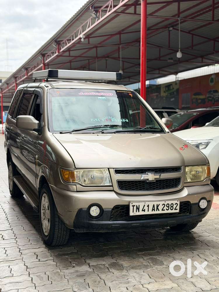 Chevrolet Tavera 2012-2017 Neo 3 Ls 7 Seats Bsiii, 2014, Diesel