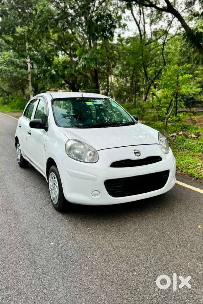 Nissan Micra Petrol Manual 2012