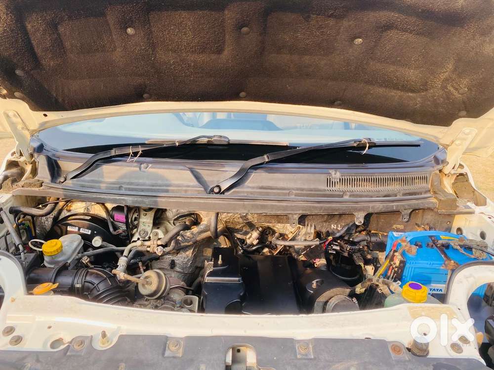 Mahindra Tuv 300 T8, 2016, Diesel