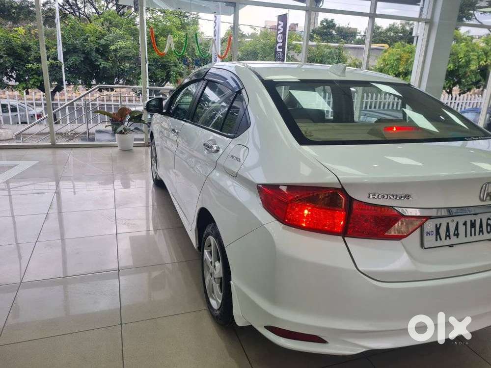 Honda City V Mt, 2016, Petrol