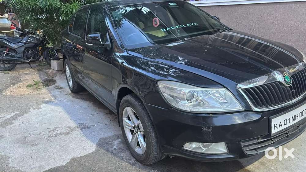 Skoda Laura Diesel 2011 Car