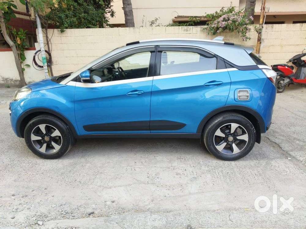 Tata Nexon [2017-2020] 1.2 Revotron Xz Plus Dual Tone Roof, 2018, Di..
