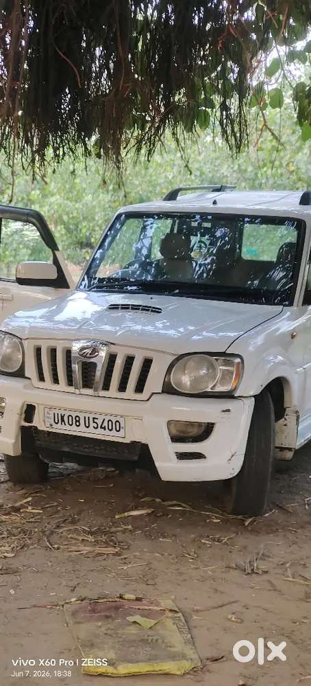Mahindra Scorpio Classic 2011 Diesel 112200 Km Driven