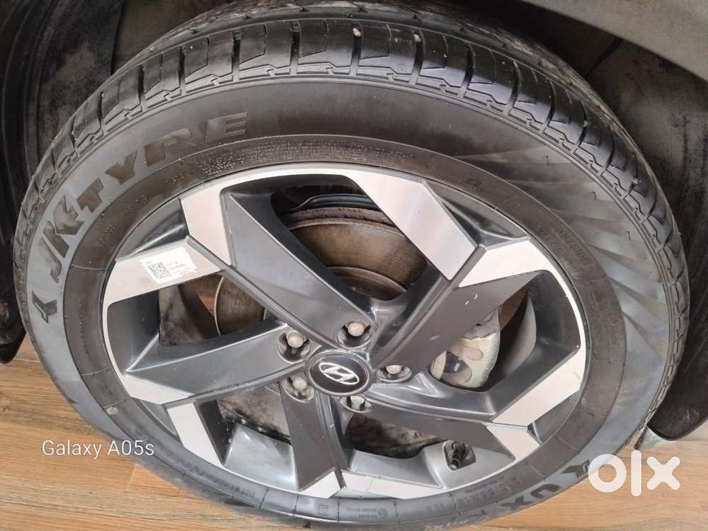 Hyundai Alcazar 2.0 Signature (o) Petrol At 6 Str, 2022, Petrol