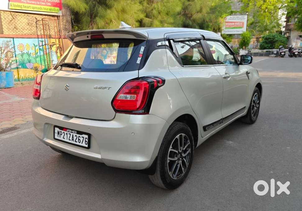 Maruti Suzuki Swift Zxi Plus, 2022, Petrol