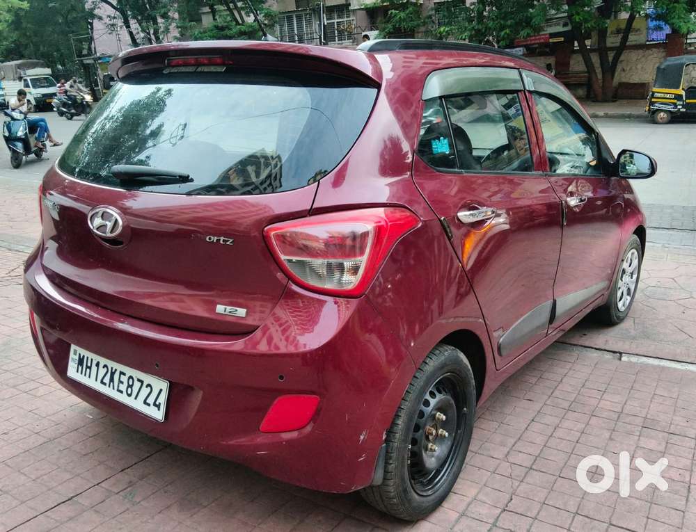 Hyundai Grand I10 Sportz, 2013, Petrol