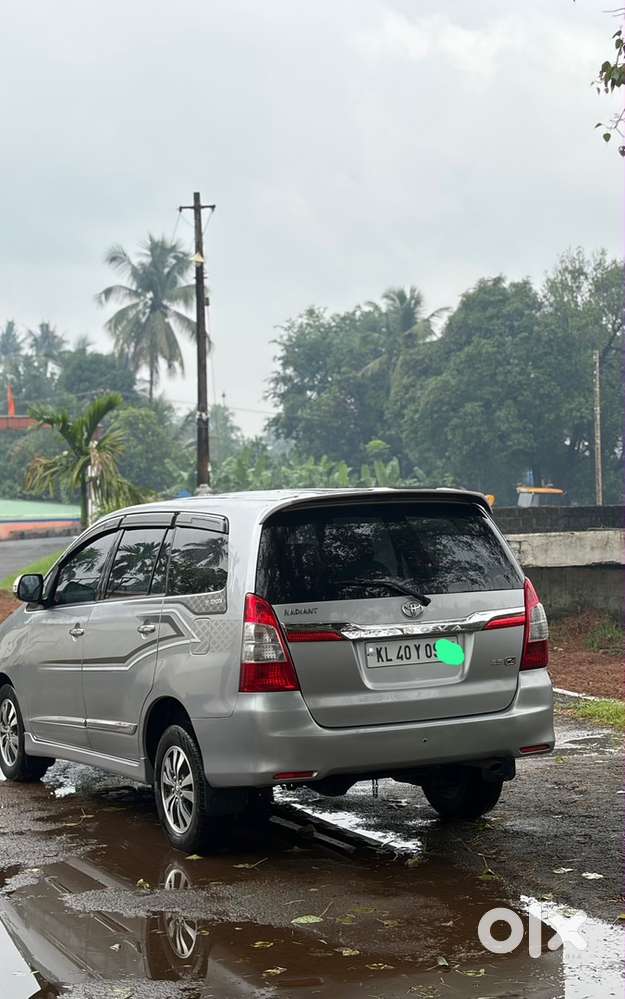 Toyota Innova 2015 Diesel Well Maintained
