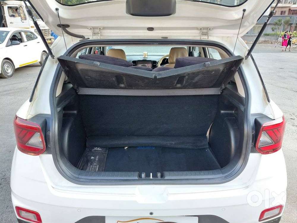 Hyundai Venue 1.4 Crdi S, 2020, Petrol