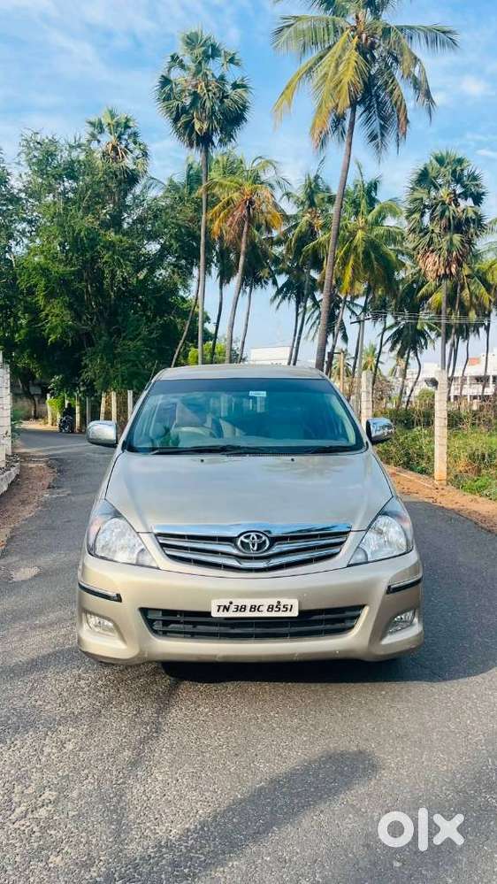 Toyota Innova 2.5 V 7 Str, 2010, Diesel