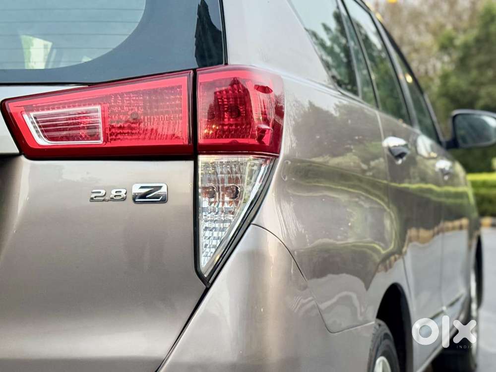 Toyota Innova Crysta 2.8z Automatic, 2019, Diesel
