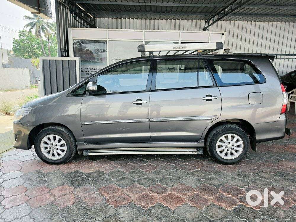 Toyota Innova 2.5 Vx 8 Str, 2012, Diesel