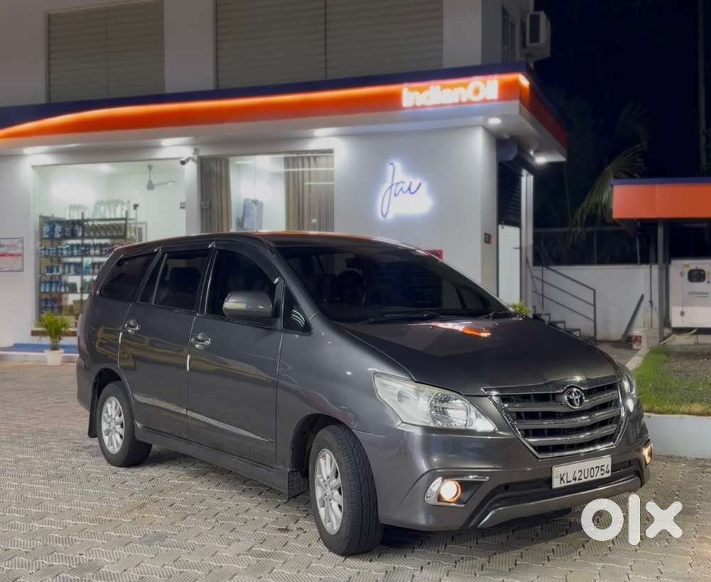 2012 Innova V Option