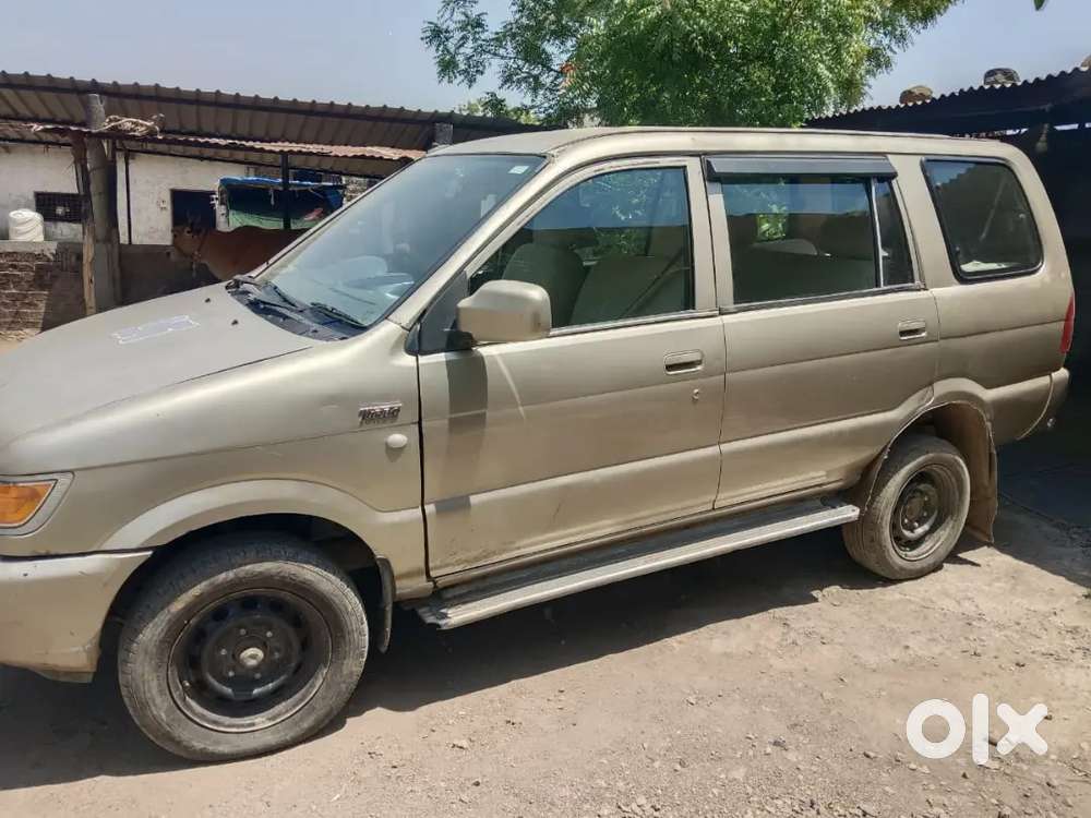 2013 Chevrolet Tavera Neo