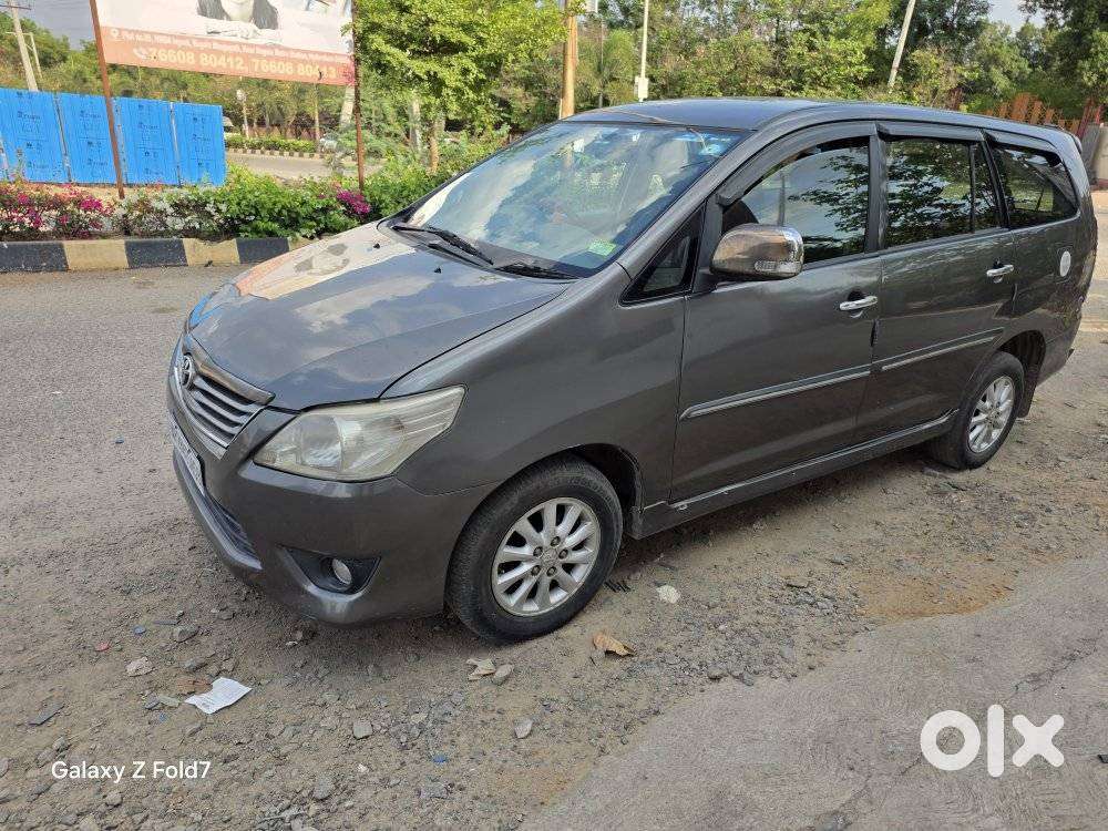 Toyota Innova 2.5 V 7 Str, 2012, Diesel