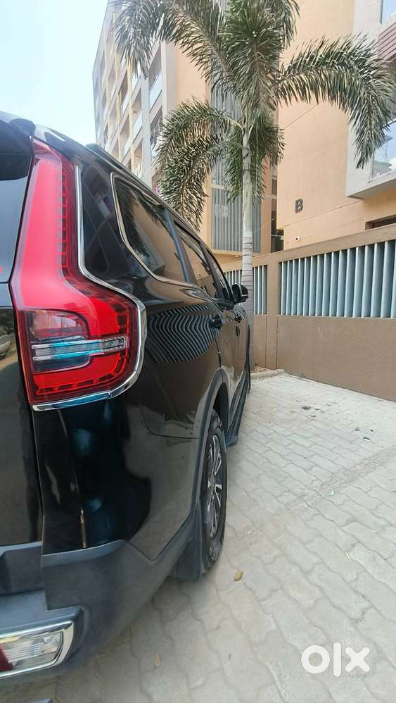 2 Owner Is In Family Member.