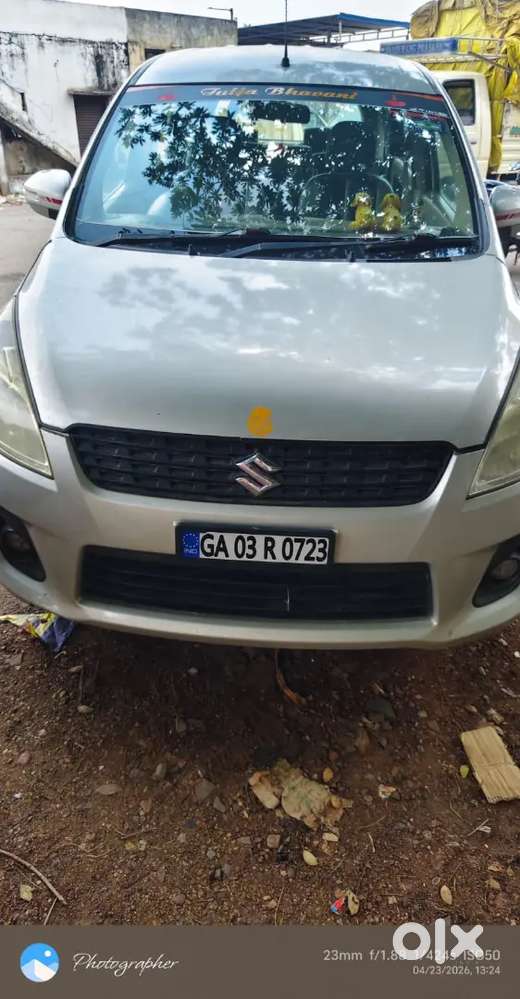 Maruti Suzuki Ertiga 2015 Diesel 140000 Km Driven