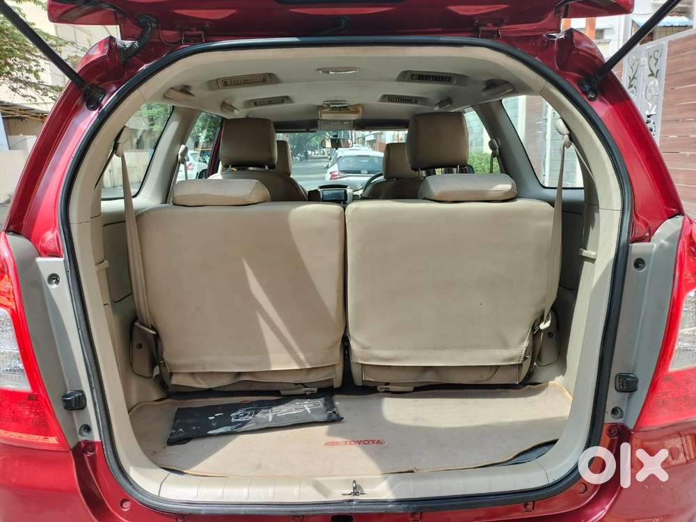 Toyota Innova 2.5 Gx 7 Seater Bs Iv, 2012, Diesel