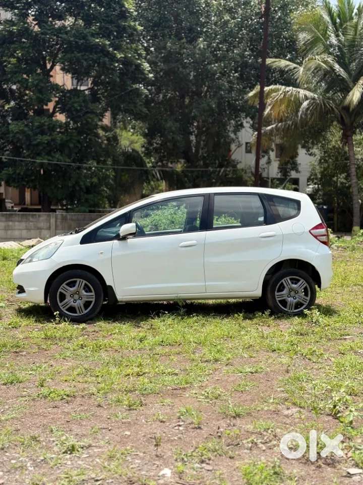 Honda Jazz Base Old, 2010, Petrol