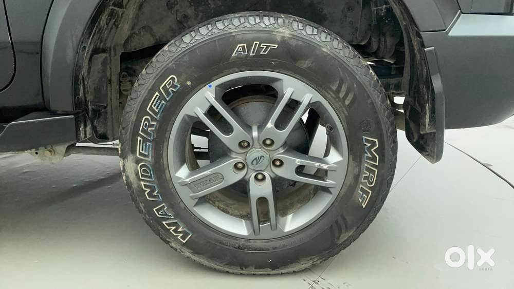 Mahindra Thar 2.0 Lx Hard Top Petrol At 4 Rwd, 2021, Petrol