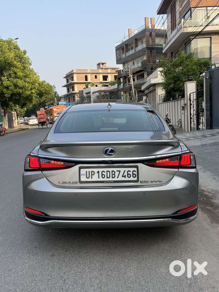 Lexus Es 300h Luxury, 2022, Petrol