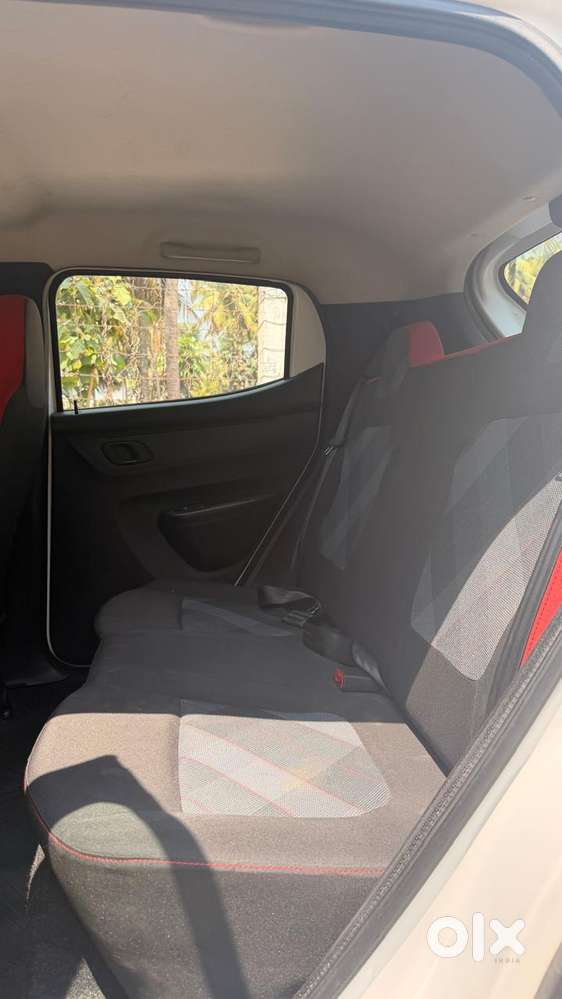 Renault Kwid Rxt 1.0, 2024, Petrol