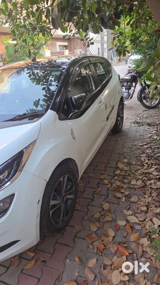 Tata Altroz Xz 2021