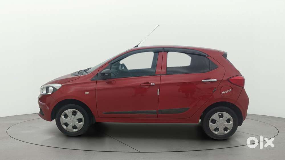 Tata Tiago 1.2 Revotron Xt, 2019, Petrol