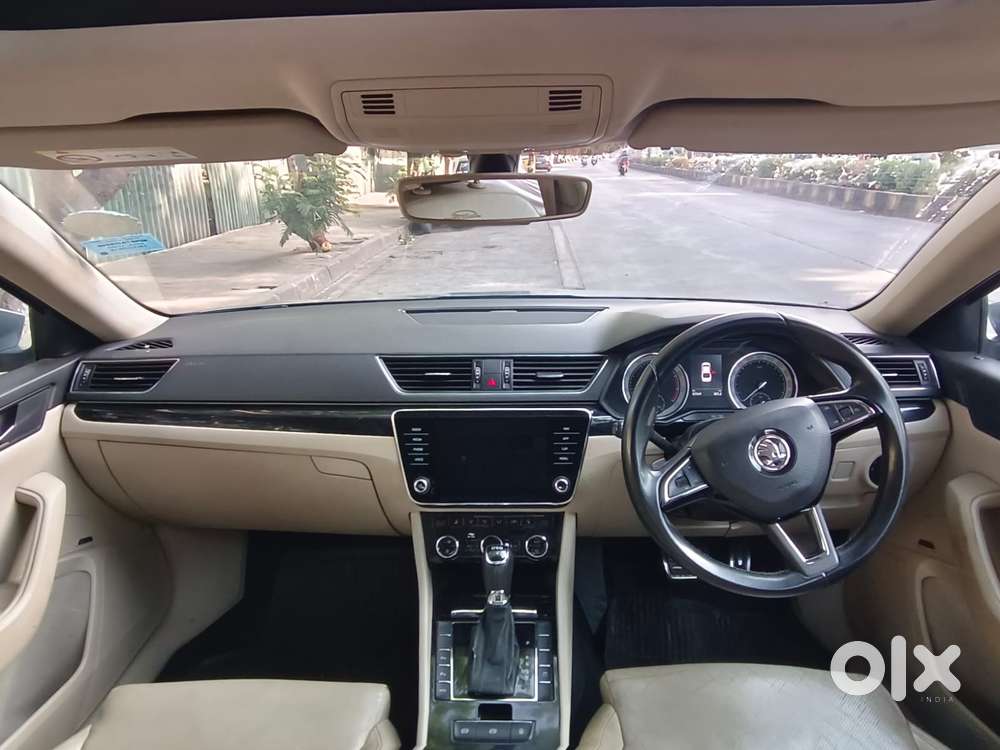 Skoda Superb Lk 1.8 Tsi At, 2018, Petrol