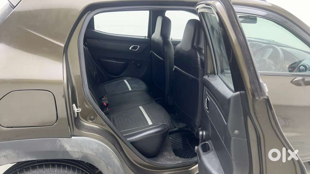 Renault Kwid 1.0 Rxt Amt, 2020, Petrol
