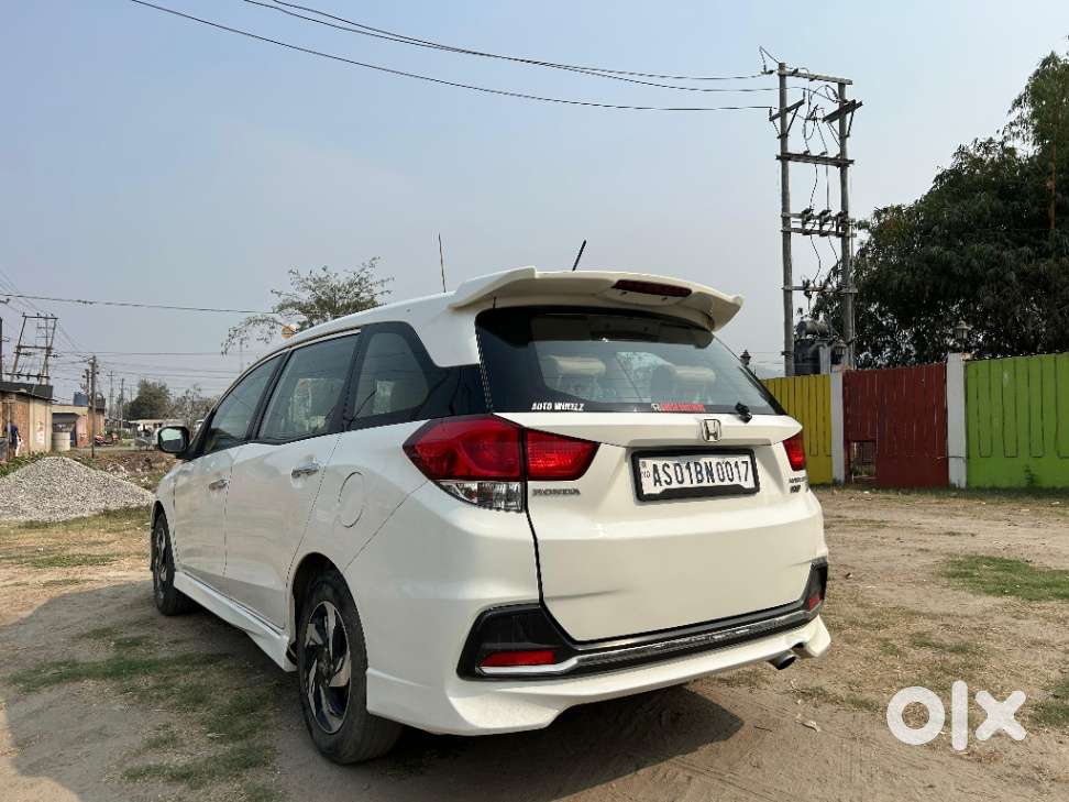 Honda Mobilio, 2014, Diesel