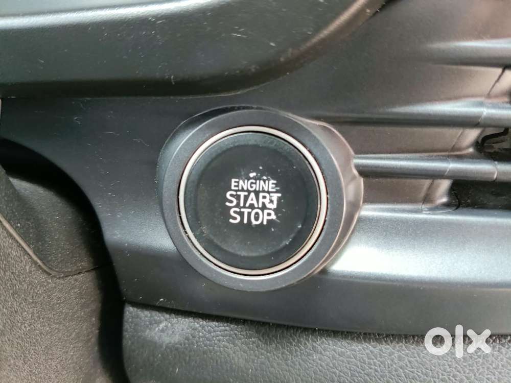 Hyundai I20 Asta (o) 1.2 Mt, 2023, Petrol